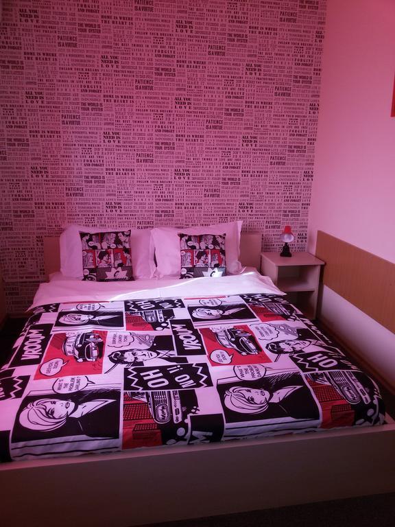 City Comfort Villa Bukarest Zimmer foto