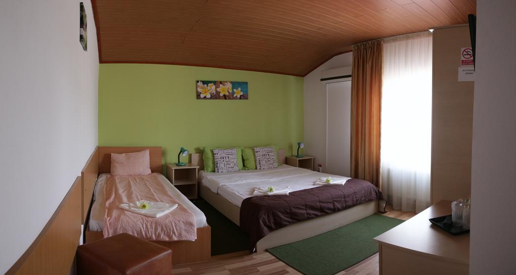 City Comfort Villa Bukarest Exterior foto