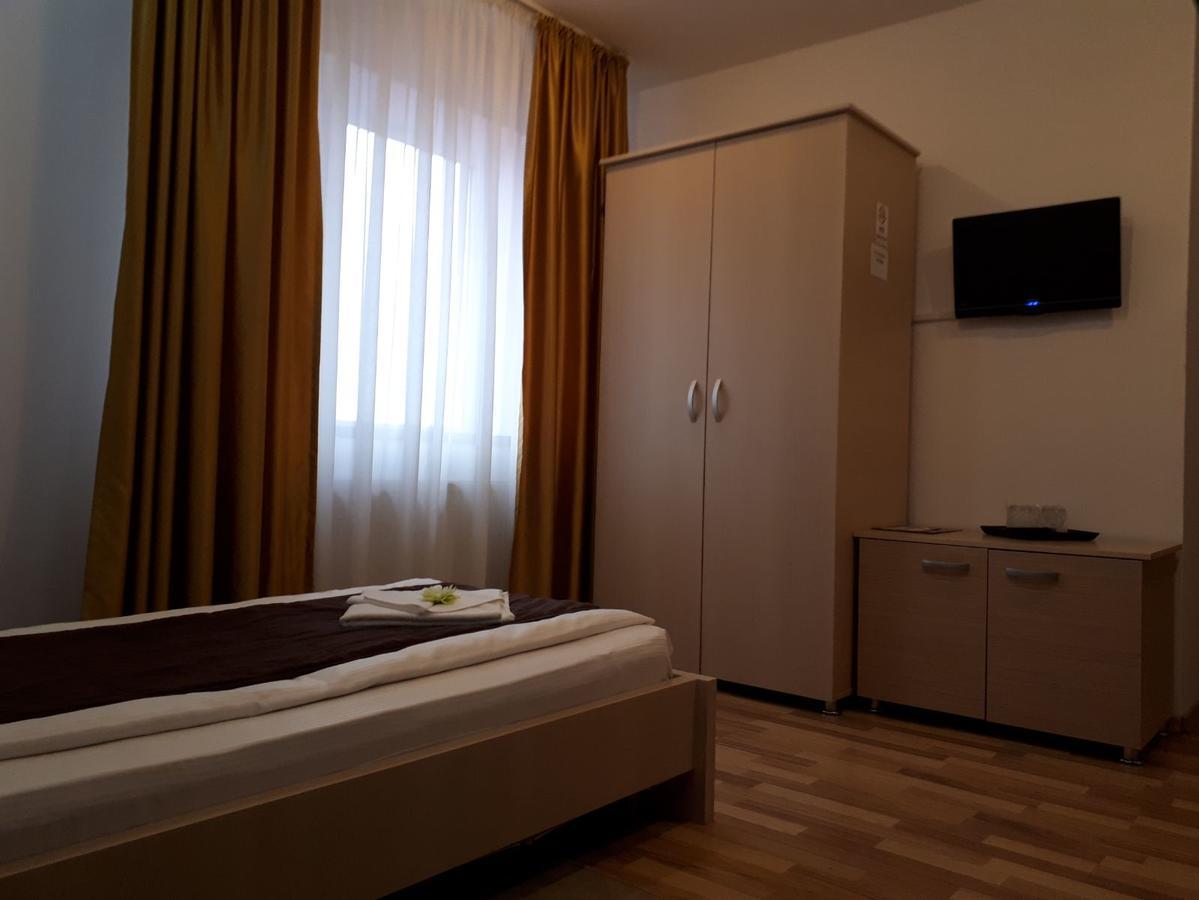 City Comfort Villa Bukarest Exterior foto