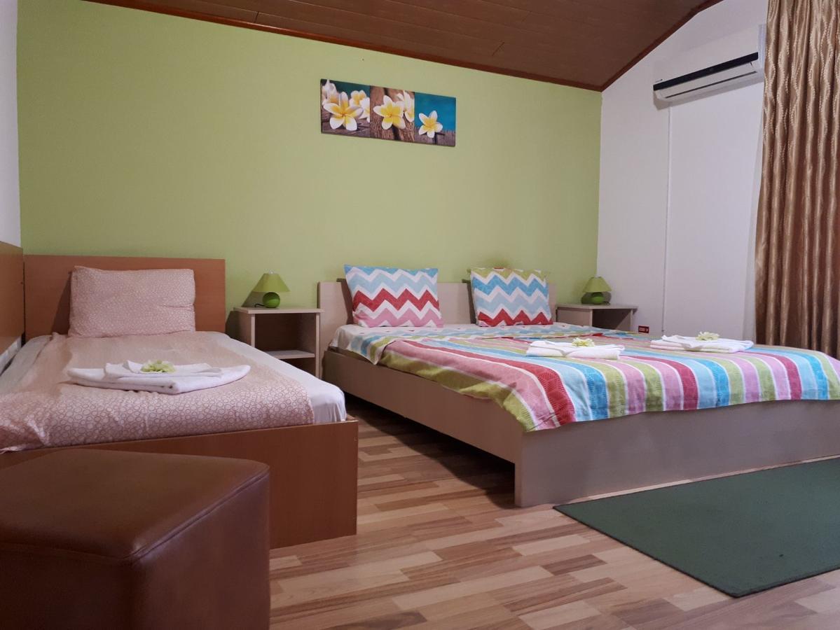 City Comfort Villa Bukarest Exterior foto