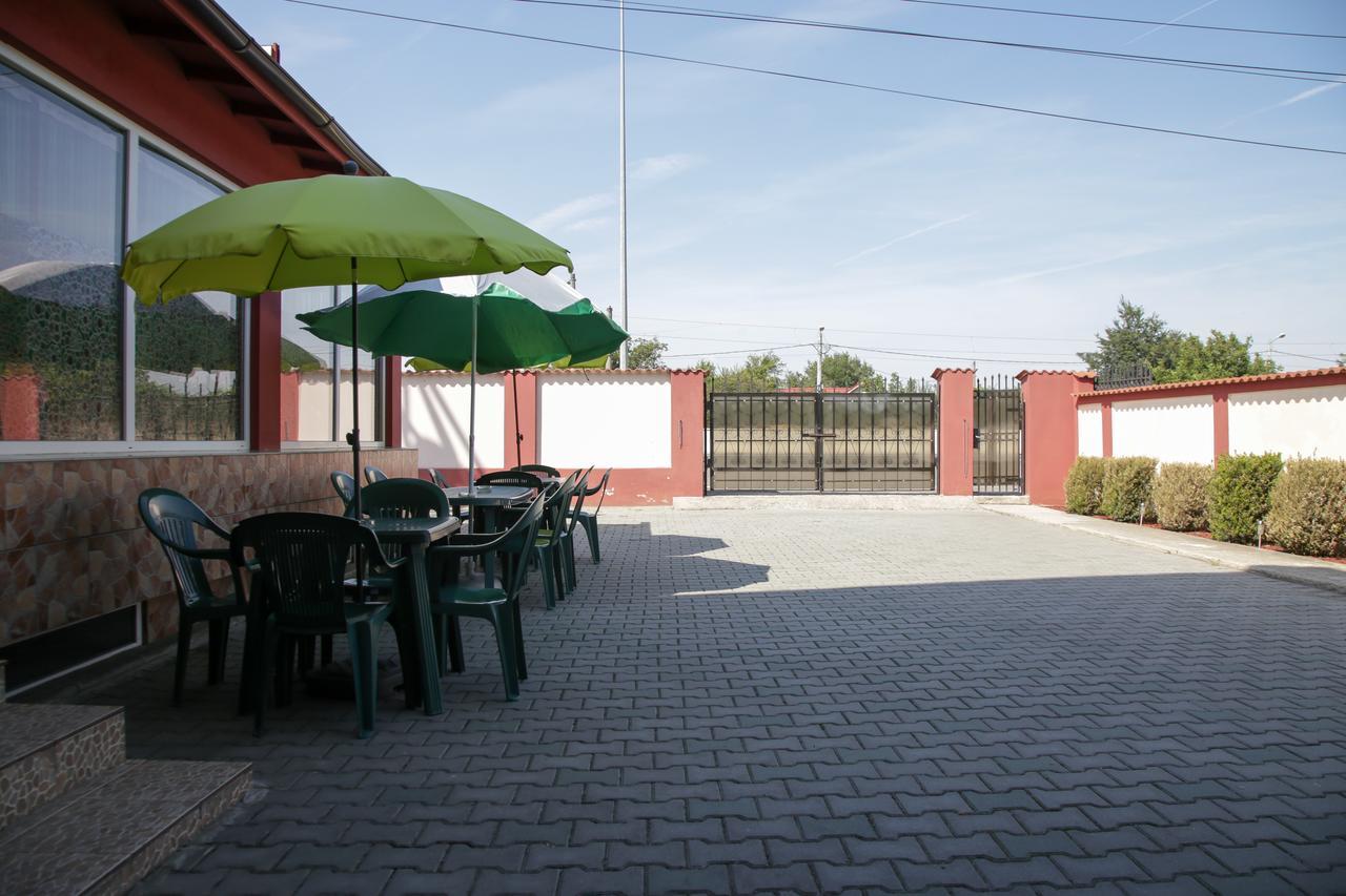 City Comfort Villa Bukarest Exterior foto
