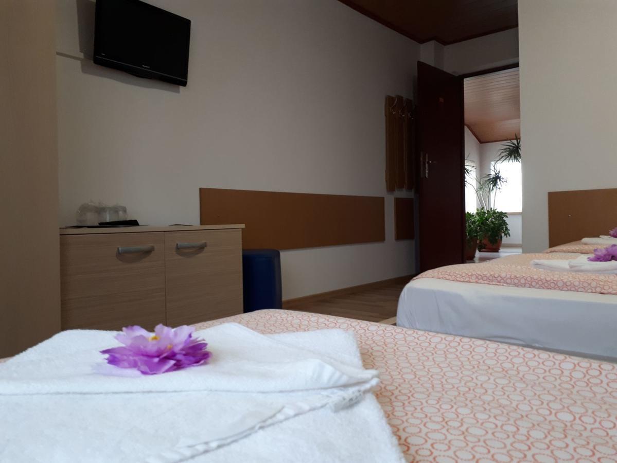 City Comfort Villa Bukarest Exterior foto